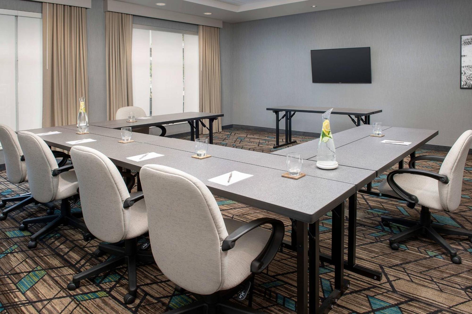 Residence Inn Doral Mall Area Экстерьер фото
